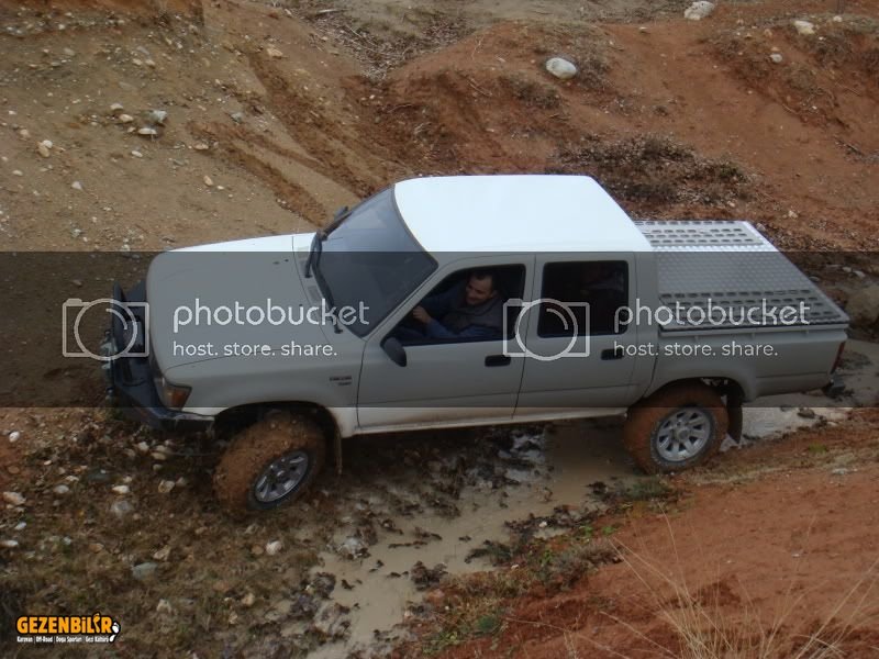 GvenKyOff-Road008.jpg