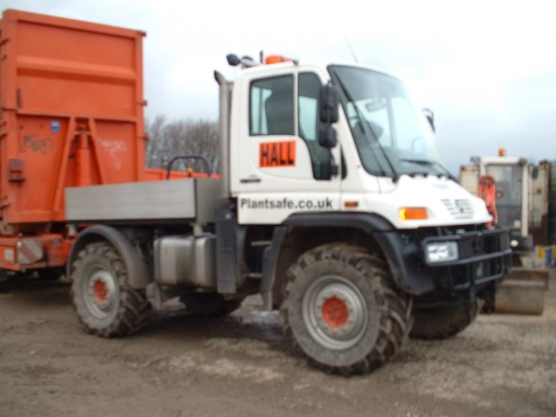 hallplanthire_1384p1.jpg