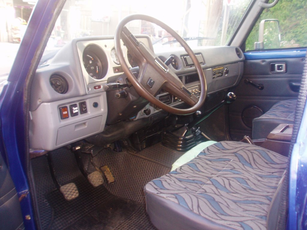 HJ60 010b.jpg