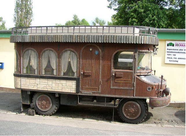 Holzunimog.jpg2.jpg