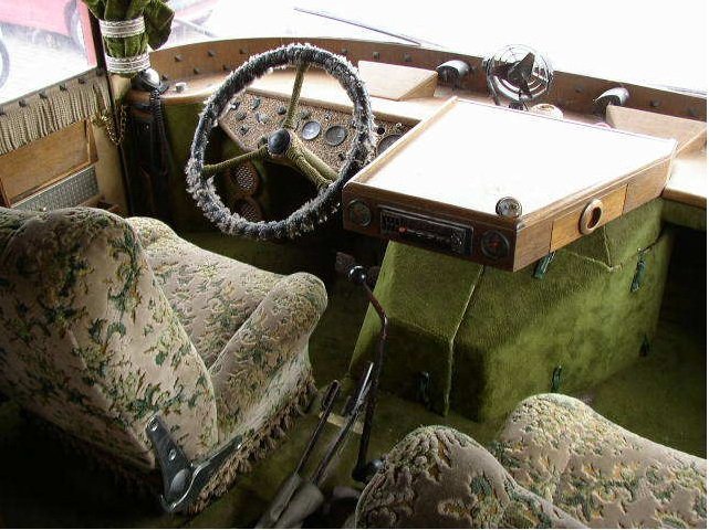 Holzunimog.jpg4.jpg