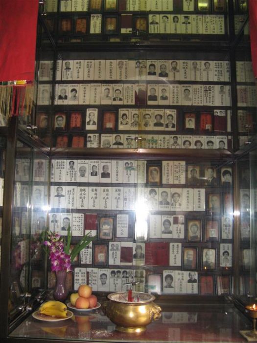 hong kong buda 057 (Medium).jpg