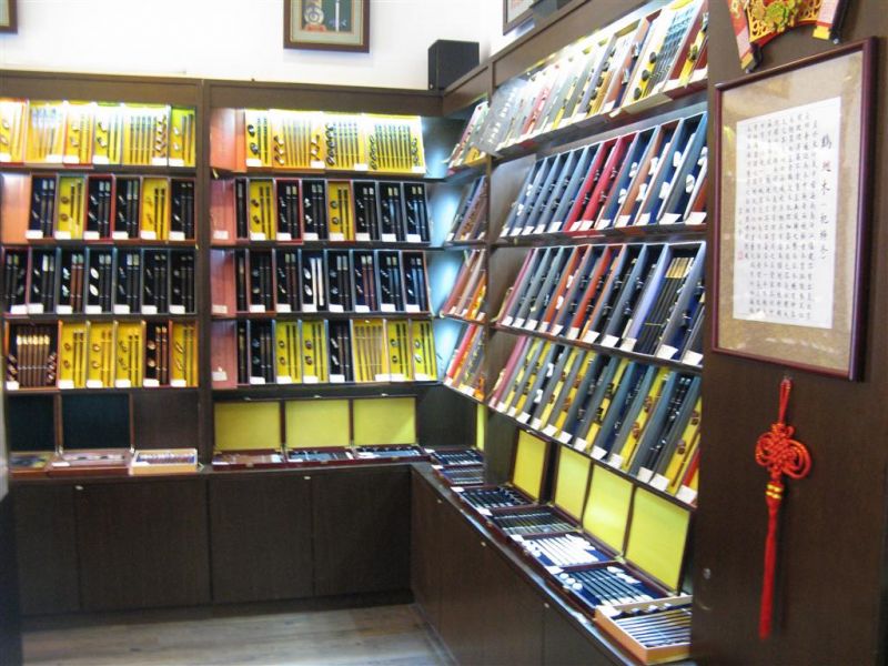 hong kong buda 174 (Medium).jpg