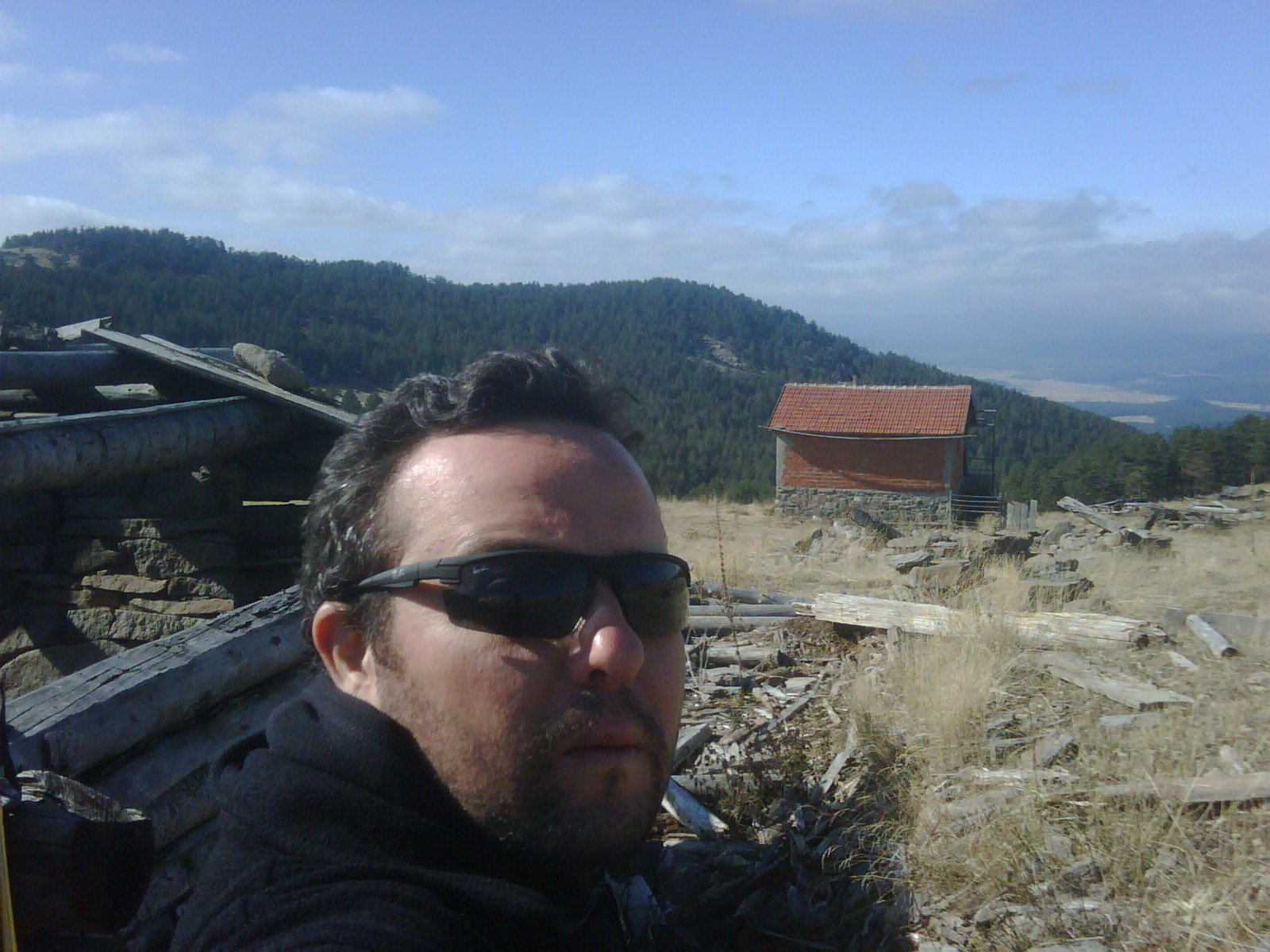 IMG01122-20111025-1146.jpg