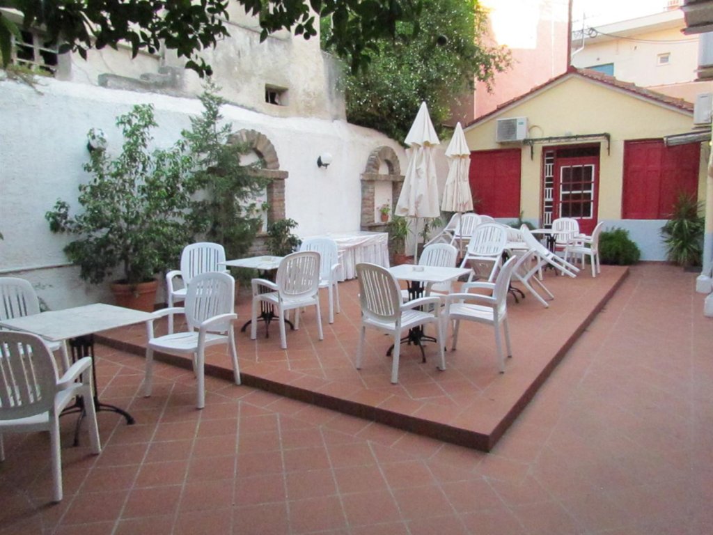 IMG_7871 (Large).JPG