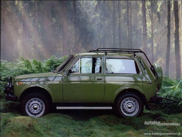 inter_lada-niva-2121-1-7i-59kw-3.jpg