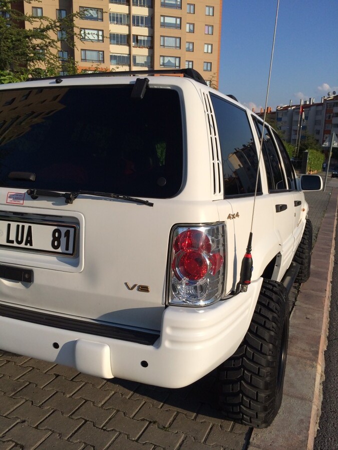 Jeep 4.jpg
