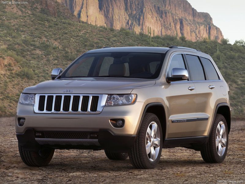 Jeep-Grand_Cherokee_2011_800x600_wallpaper_01.jpg
