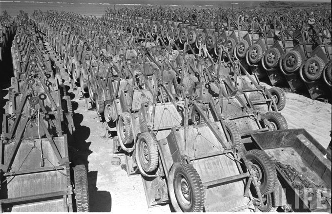 jeeptrailercemetaryokin.jpg