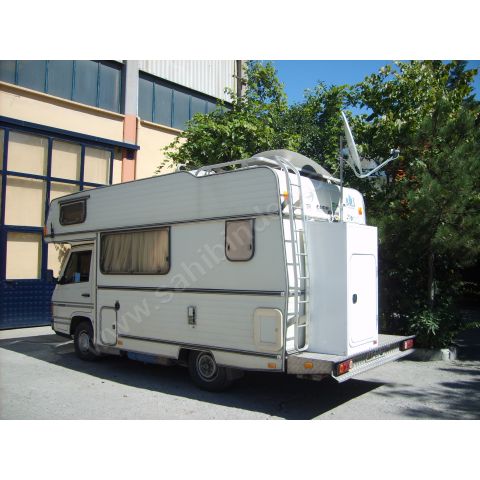 Karavan 02.jpg