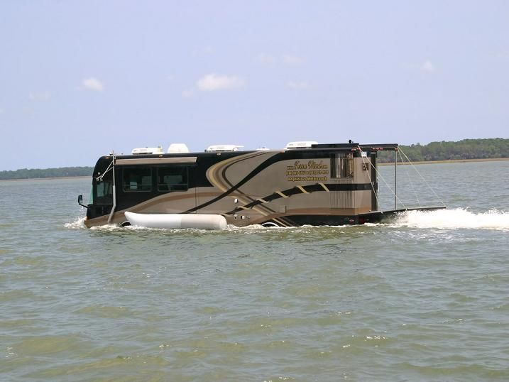 karavan 1.jpg