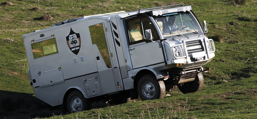 KARAVAN 4.jpg