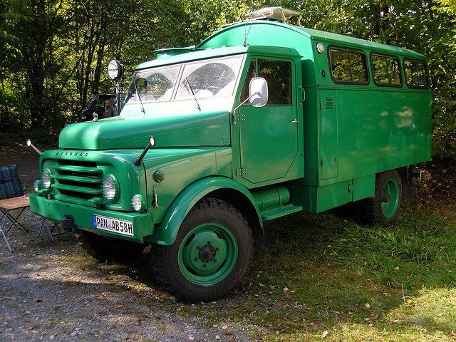 karavan8.jpg