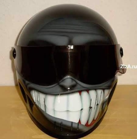 Kask 014 Smiley Helmet