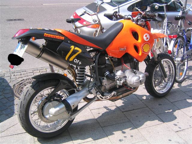 ktm-bmw2.jpg
