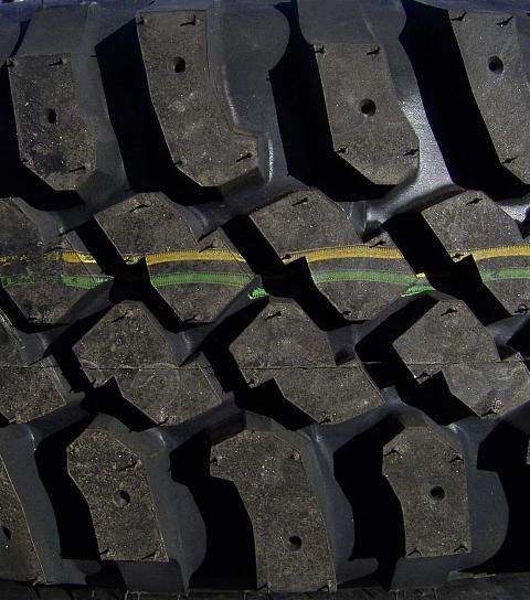 kuhmo_mt_tread.jpg