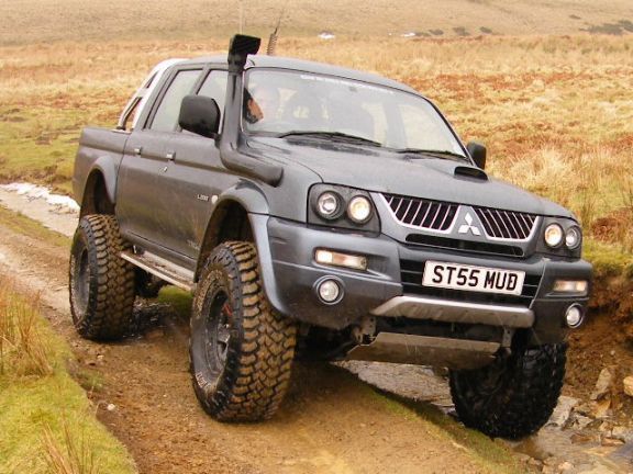 L200 modifiye.jpg