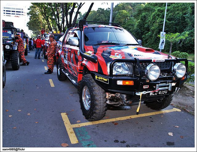 L200_2.jpg