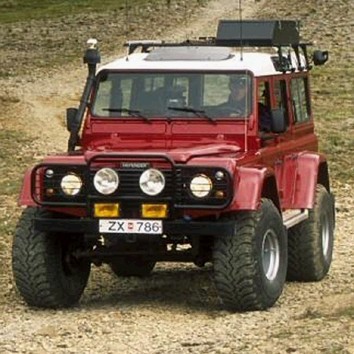 Land rover defender kücük resim 2.jpg