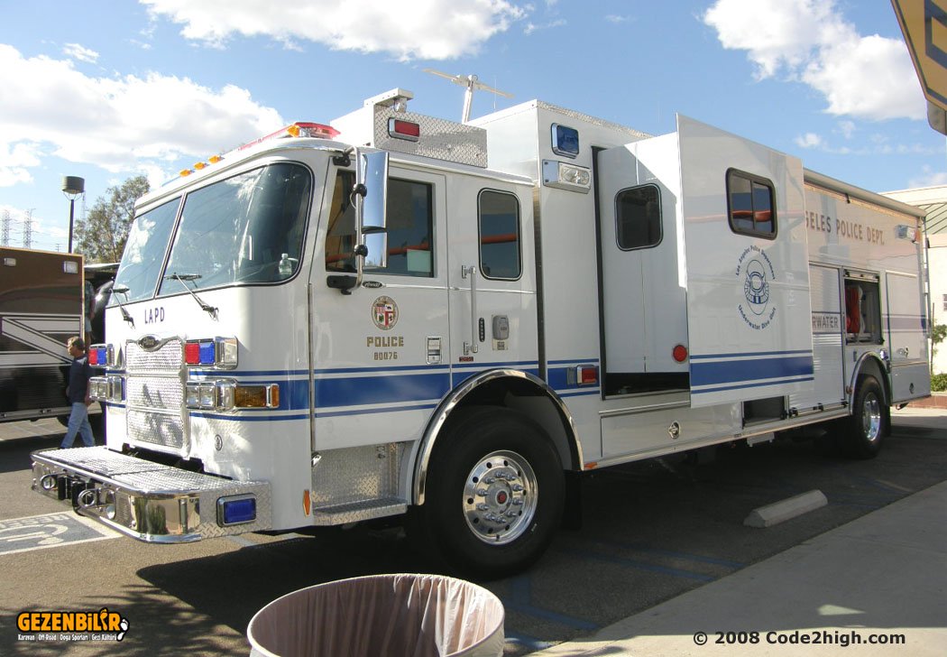 lapd_underwater_4.jpg