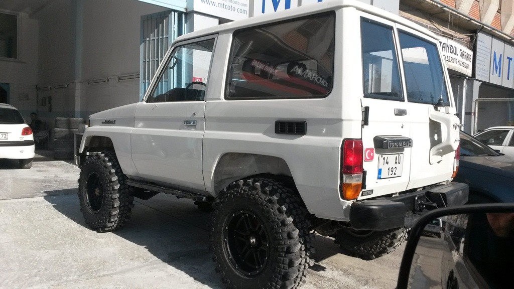lc70-3.jpg