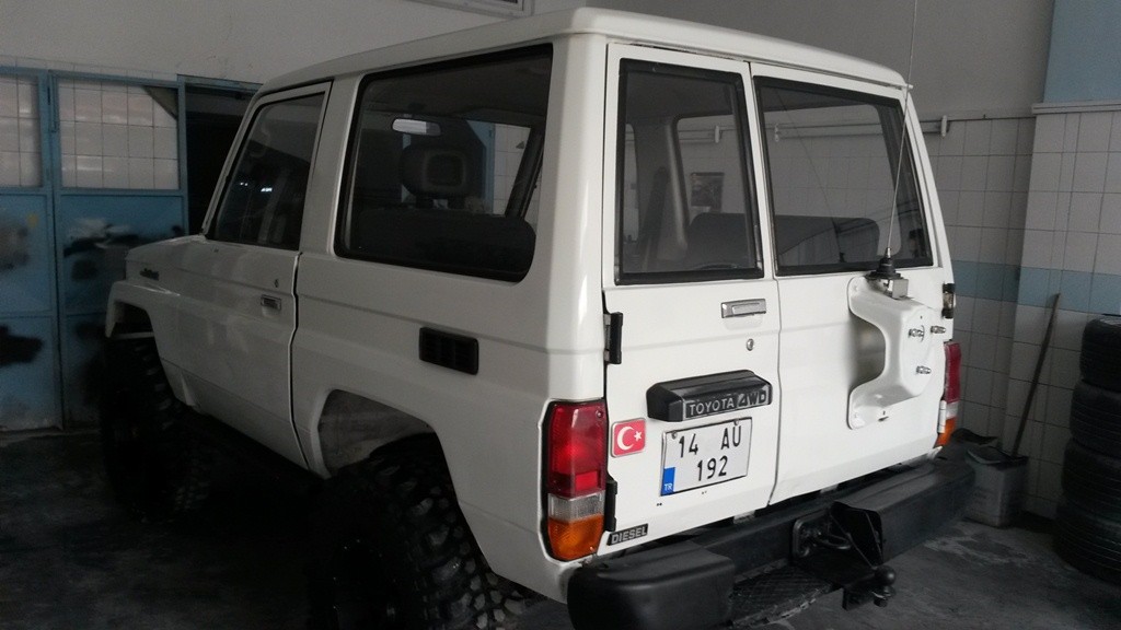 lc70-4.jpg