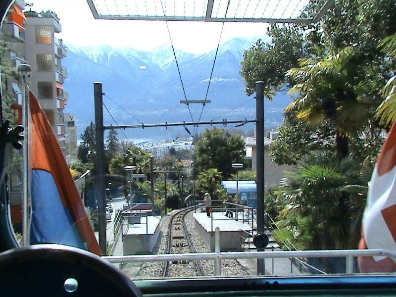 locorna (1).jpg