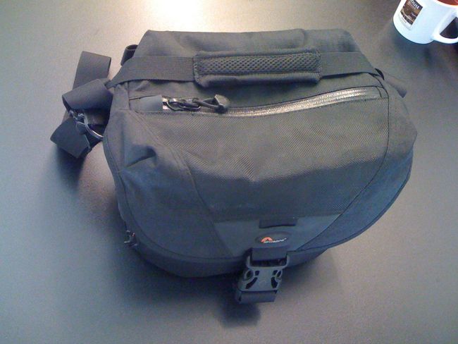 lowePro01.jpg