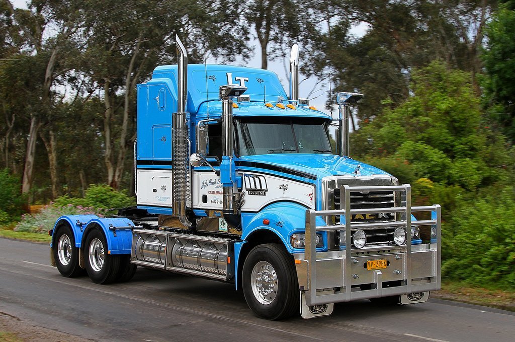 mack 39.jpg