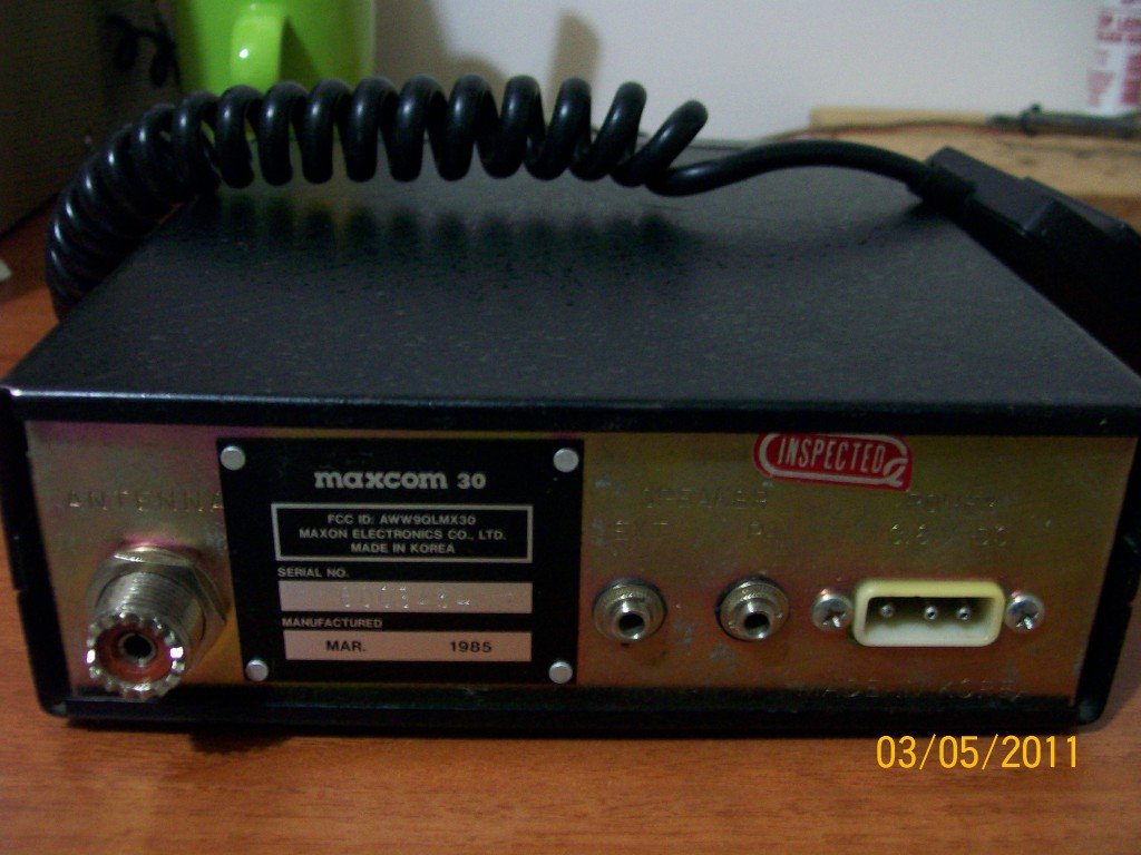 maxcom302.jpg