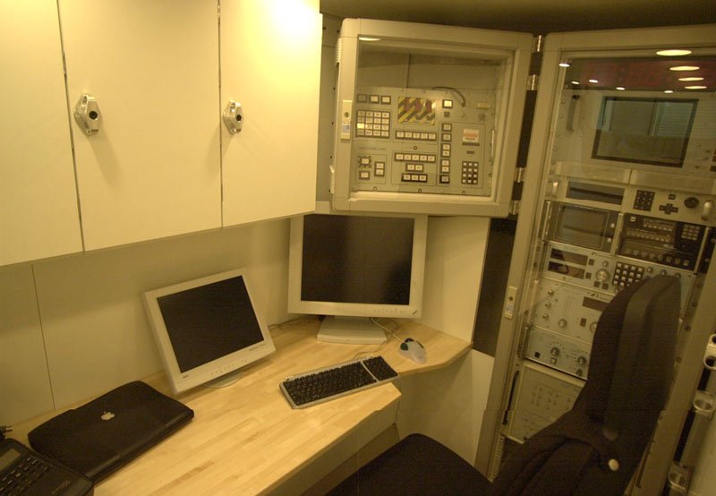 maximog10.jpg