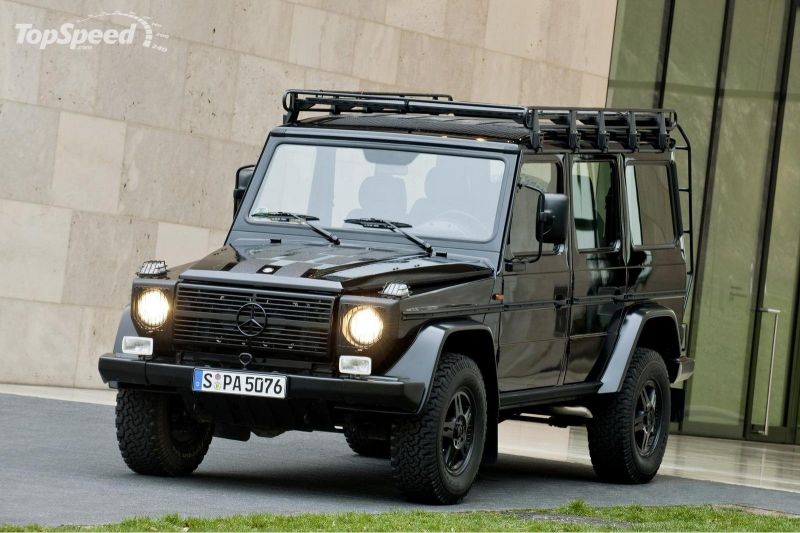 mercedes-g-class-lim_1600x0w.jpg