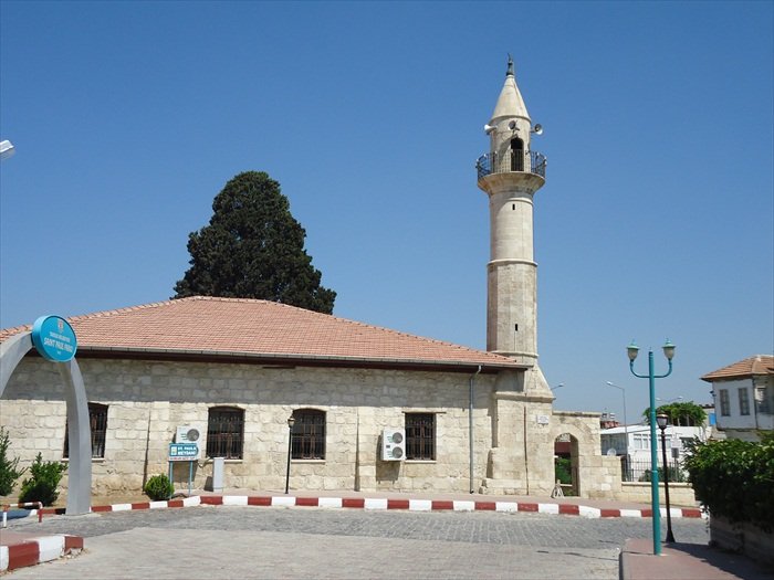 Miralay Ahmet bey Camii.jpg