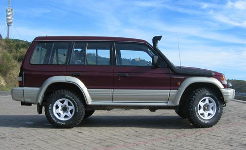 mitsubishi%20Pajero%207x16%20PD%20et0.jpg