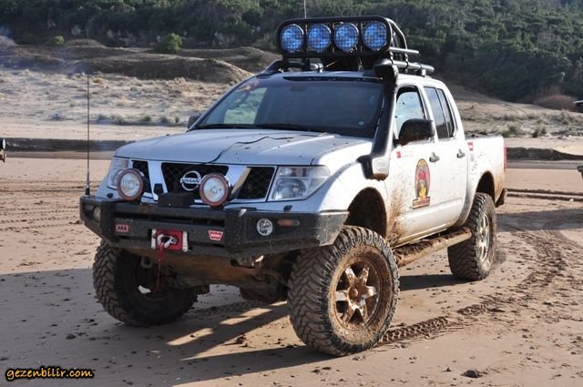 NAVARA-7.jpg
