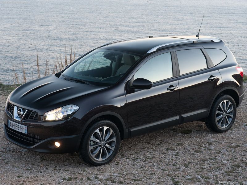 Nissan-Qashqai+2_2010_800x600_wallpaper_01.jpg