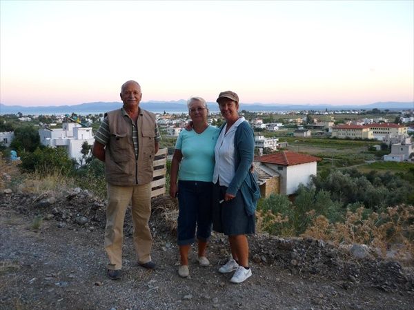 Örende yürüyü?.jpg
