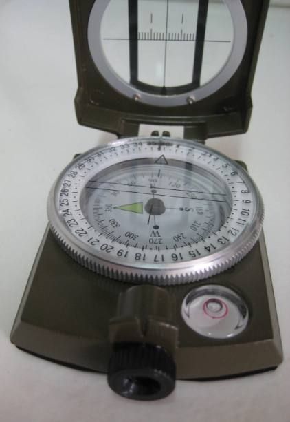 P%20compass%20web3.jpg