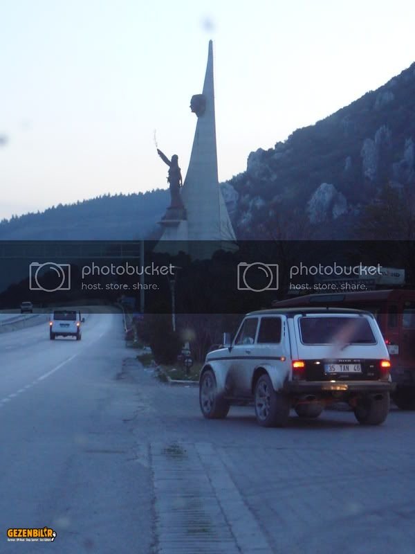 P1040494-1.jpg