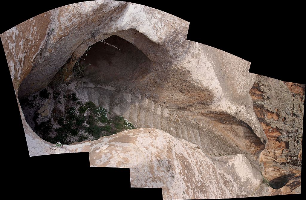 P4295451_stitch.jpg