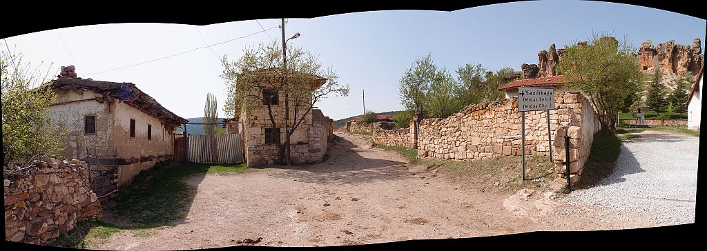 P4305579_stitch.jpg