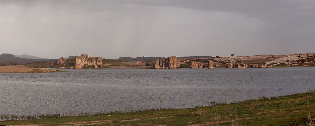P4305874_stitch1.jpg