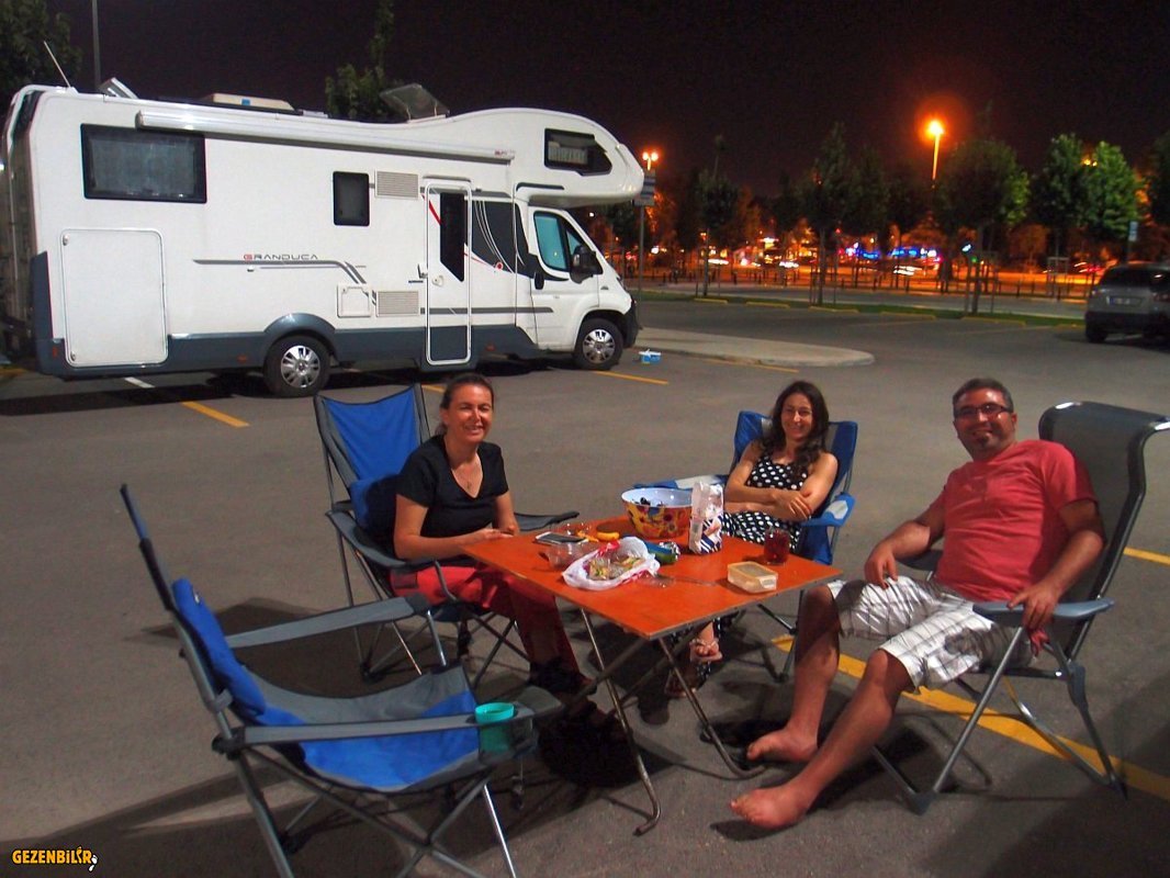 P6244983.jpg