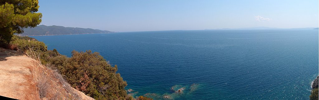 P8255799_stitch.jpg