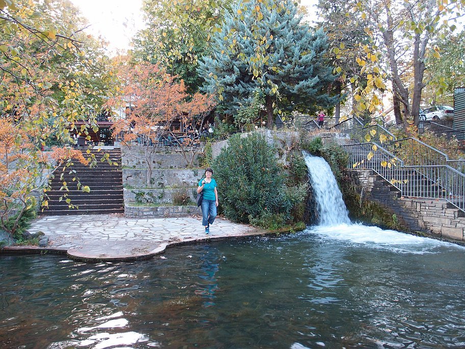 PA128114.jpg