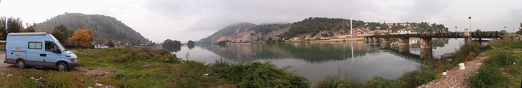 PA158716_stitch.jpg