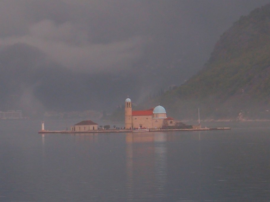 PA169197.jpg