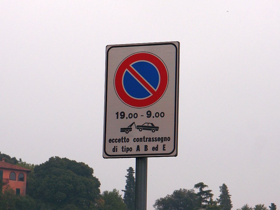 PA200100.jpg
