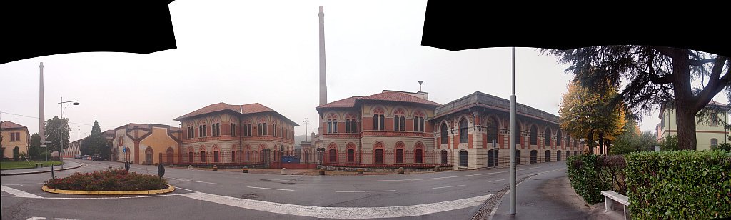 PA220599_stitch.jpg