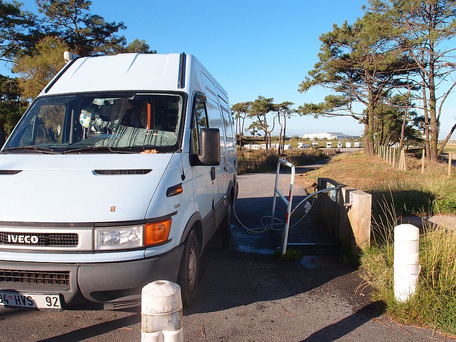 PA313747.jpg